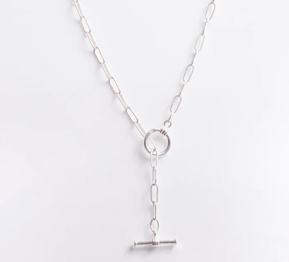 Paperclip Silver Necklace Front Clasp